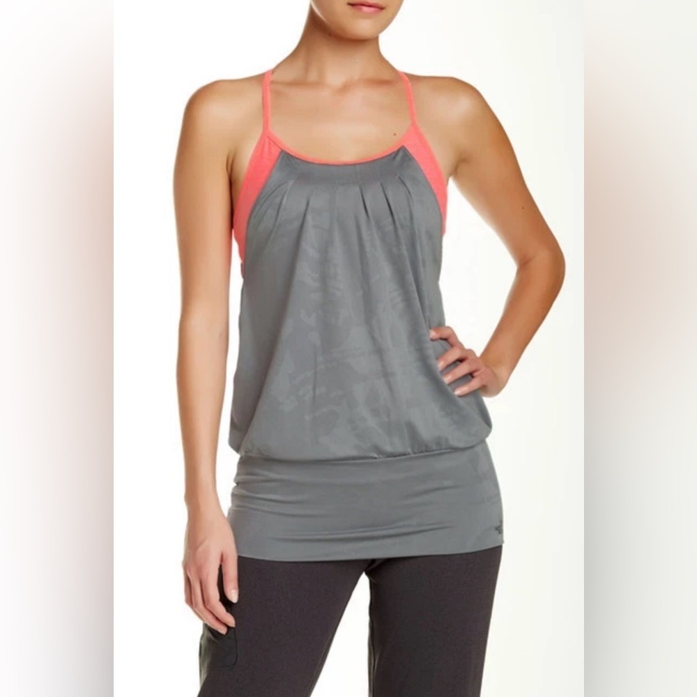 The North Face Flow Tank Senona Sage Grey/Fiery Coral Heather Size Medium